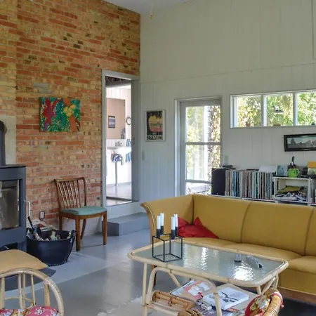 Three-bedroom Holiday In Vejby