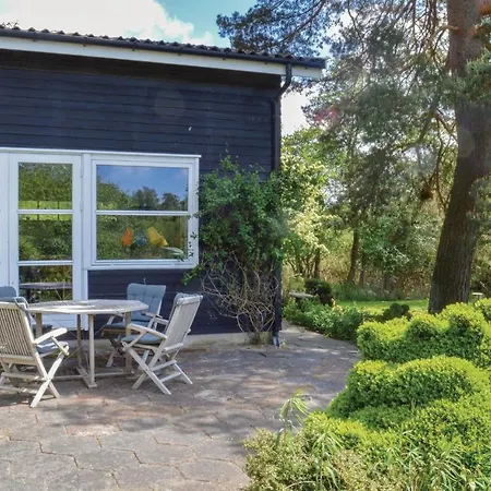 Three-bedroom Holiday In